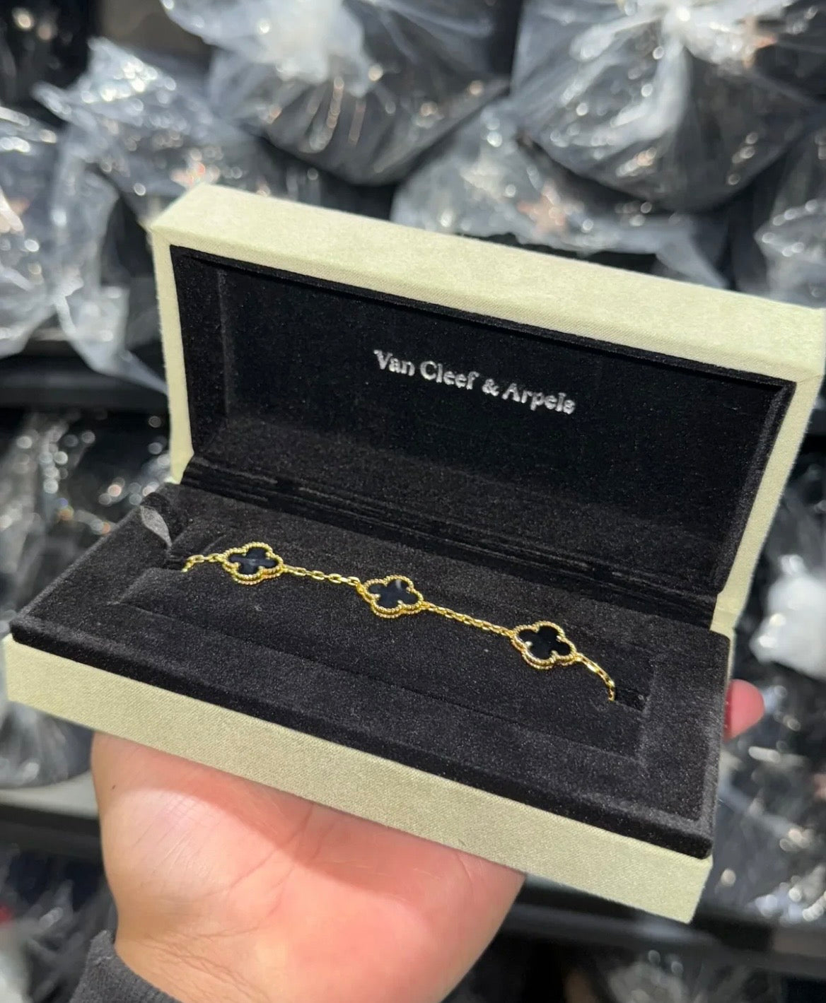 Van Cleef black full set